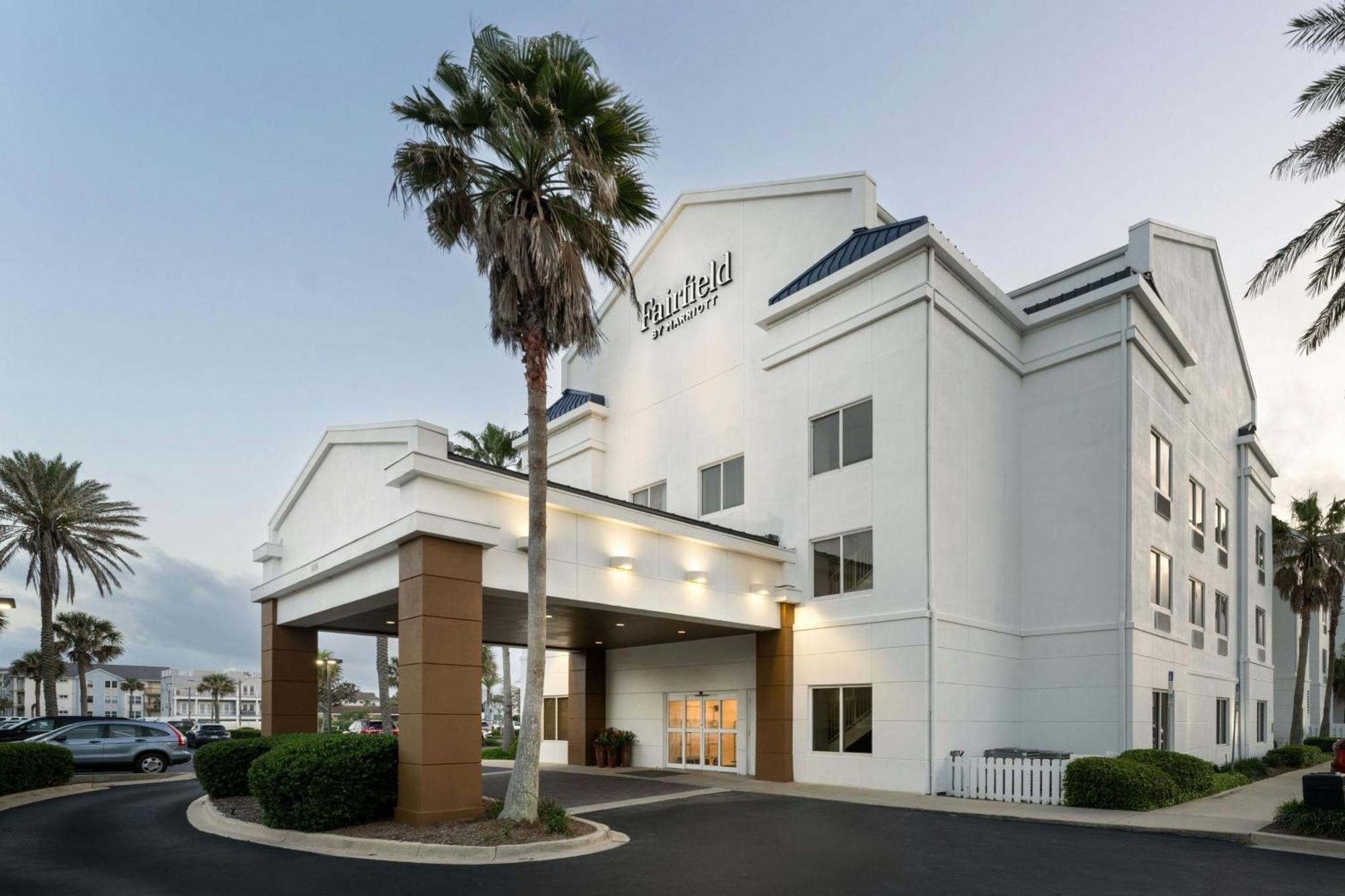 Fairfield Inn And Suites ג'קסונוויל ביץ' מראה חיצוני תמונה